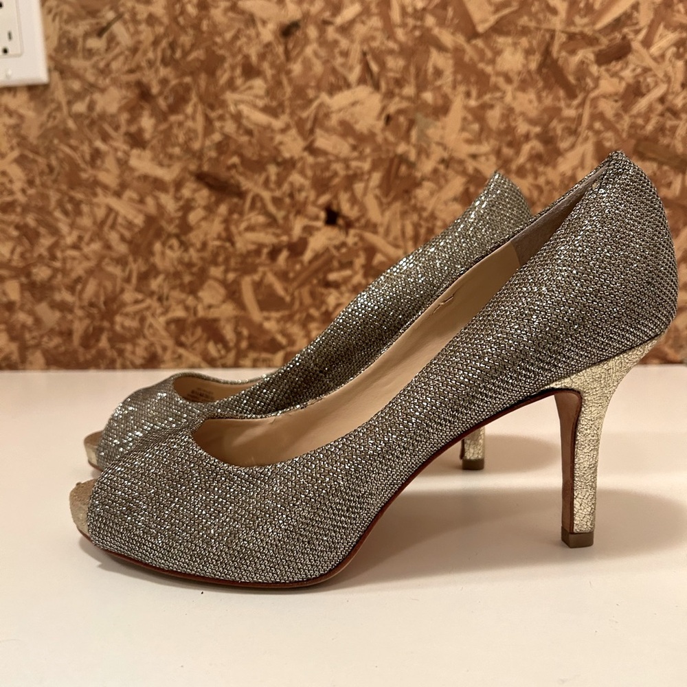 Vince Camuto silver open toe heels 9.5